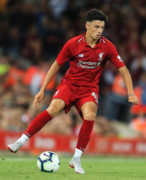 里昂15岁潜力中锋泽科维奇：崇拜哈兰德和DV9的左脚射手（里昂15岁中锋新星泽科维奇：以哈兰德与DV9为偶像的左脚射手）