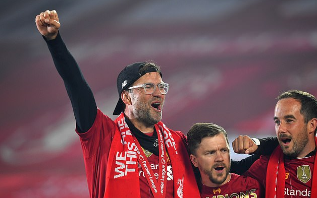 昂达夫连续6轮德甲进球，打破克林斯曼保持的斯图加特队史纪录（昂达夫德甲连场破门达6场，超越克林斯曼创斯图加特新纪录）